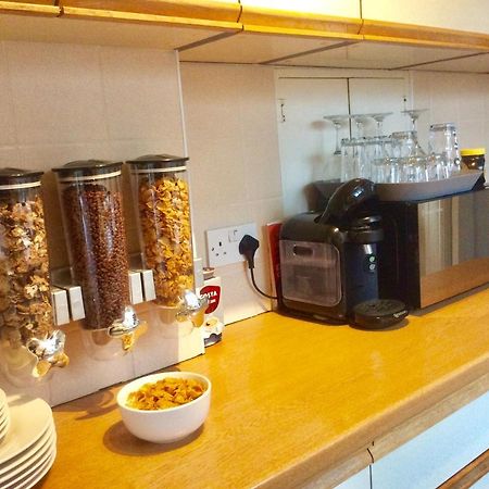 Bed and Breakfast Gateway House Дидкот Экстерьер фото
